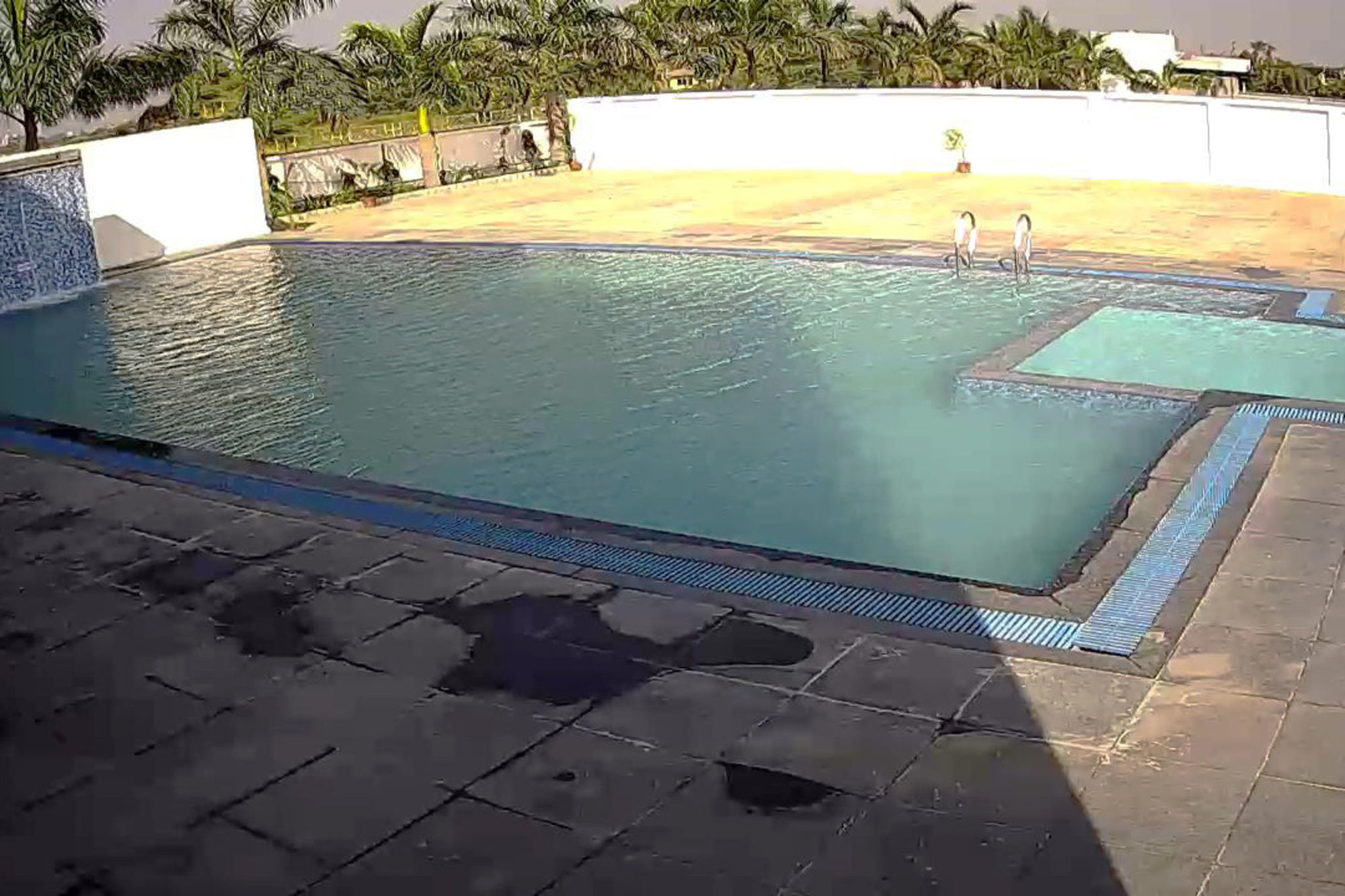 Comfort Inn Donil Vadodara Facilities photo