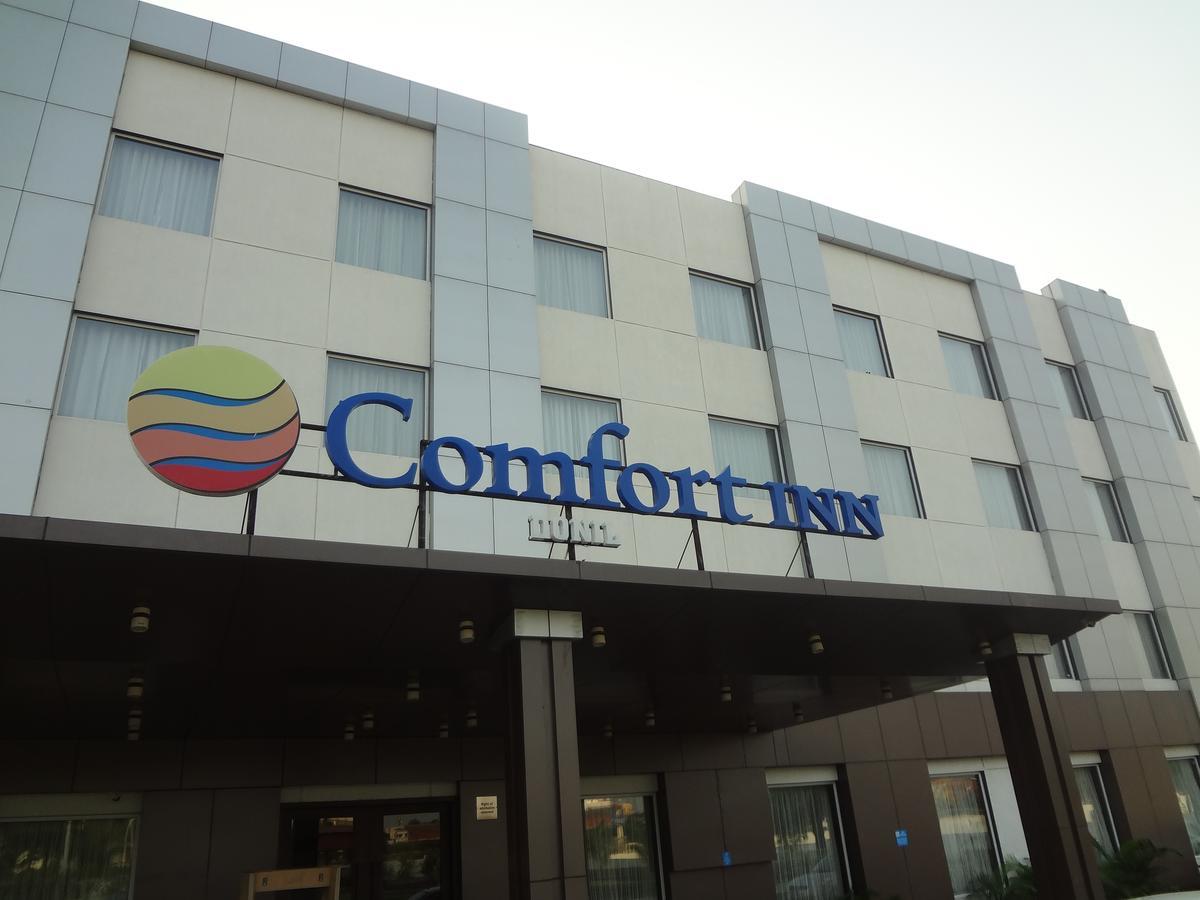 Comfort Inn Donil Vadodara Exterior photo