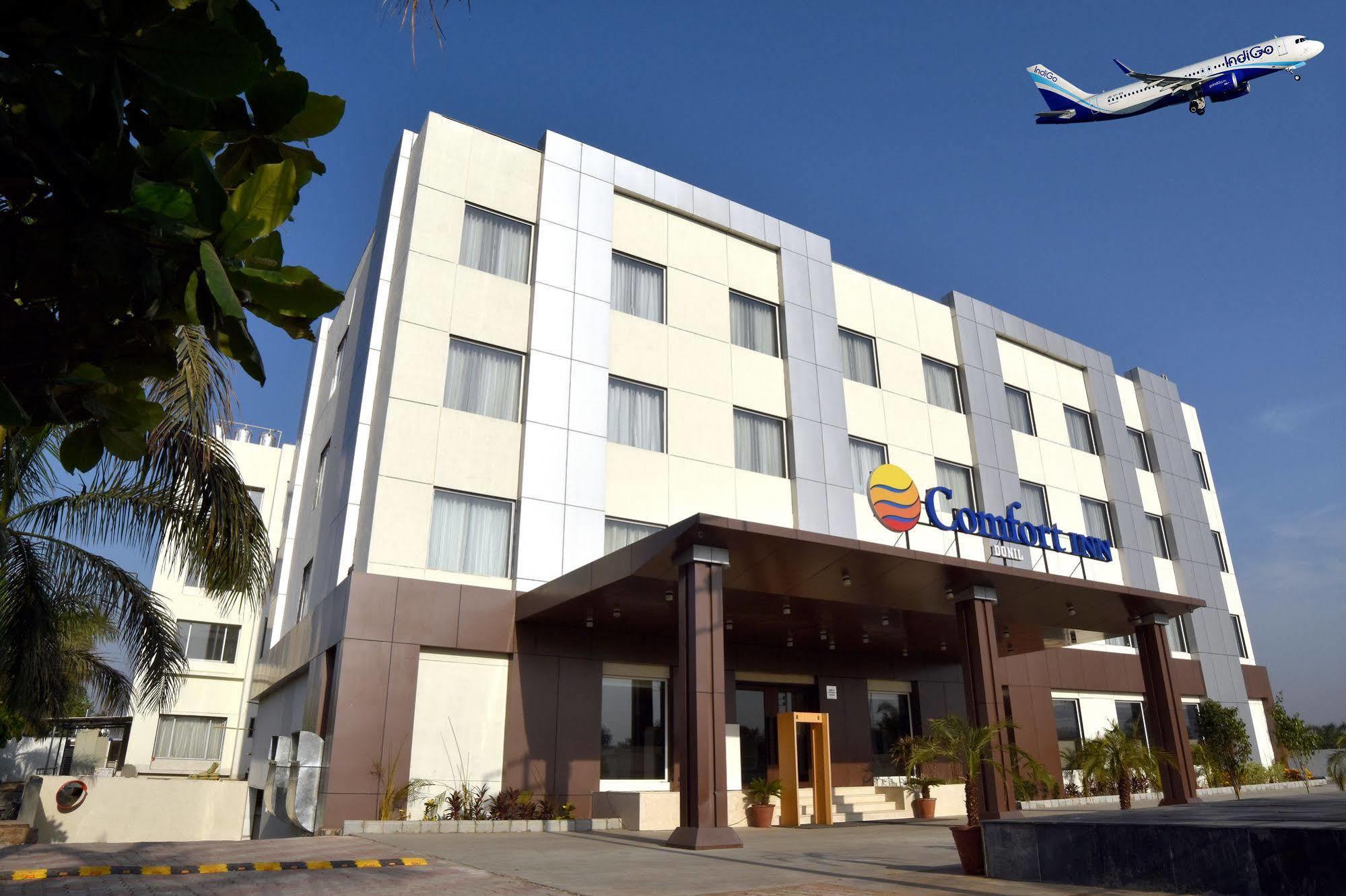 Comfort Inn Donil Vadodara Exterior photo
